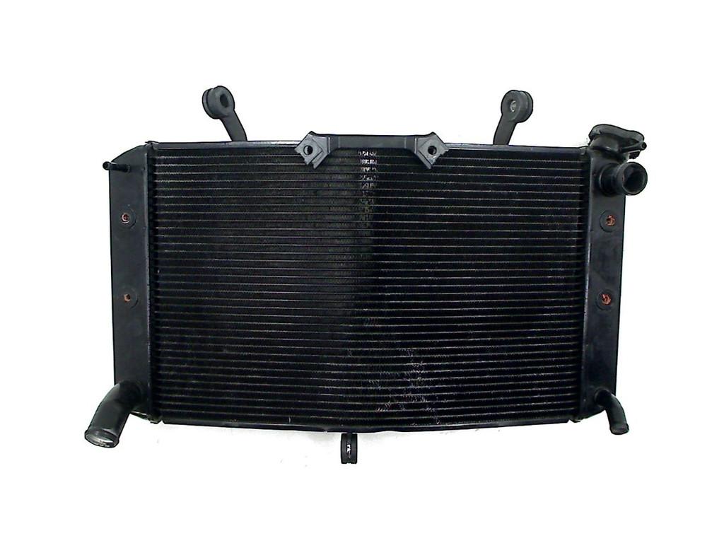 RADIATEUR EAU FZ 1 2010-2012 (FZ1 FAZER) (2D1124610000), Dhr. S. di Majo, Utilisé, Info@cama-motorparts.nl, P.J. Troelstraweg 8 8
3144 CX  MAASSLUIS, NL