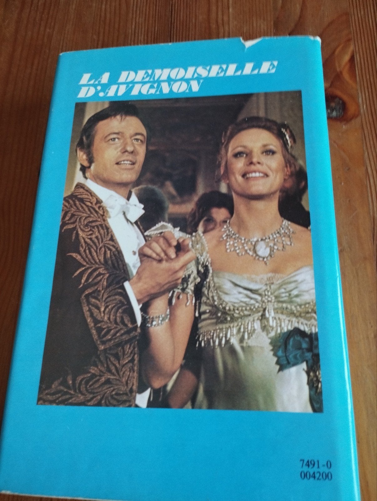 Frédérique Hébrard et Louis Belle La Demoiselle d' Avignon, Enlèvement ou Envoi