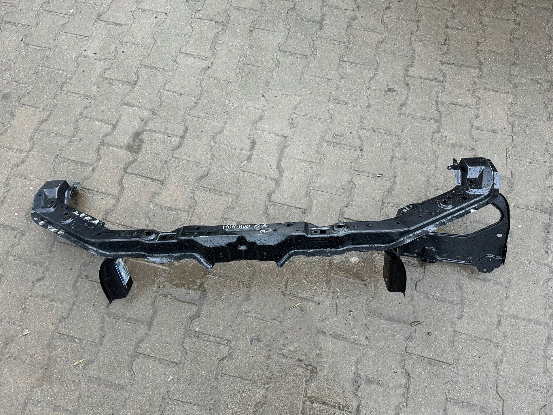 Pi ces d tach es pour Ford Mustang 12-14, Info@ford.com, Ford Motor Company, American Road 1
48126  Dearborn, Ford