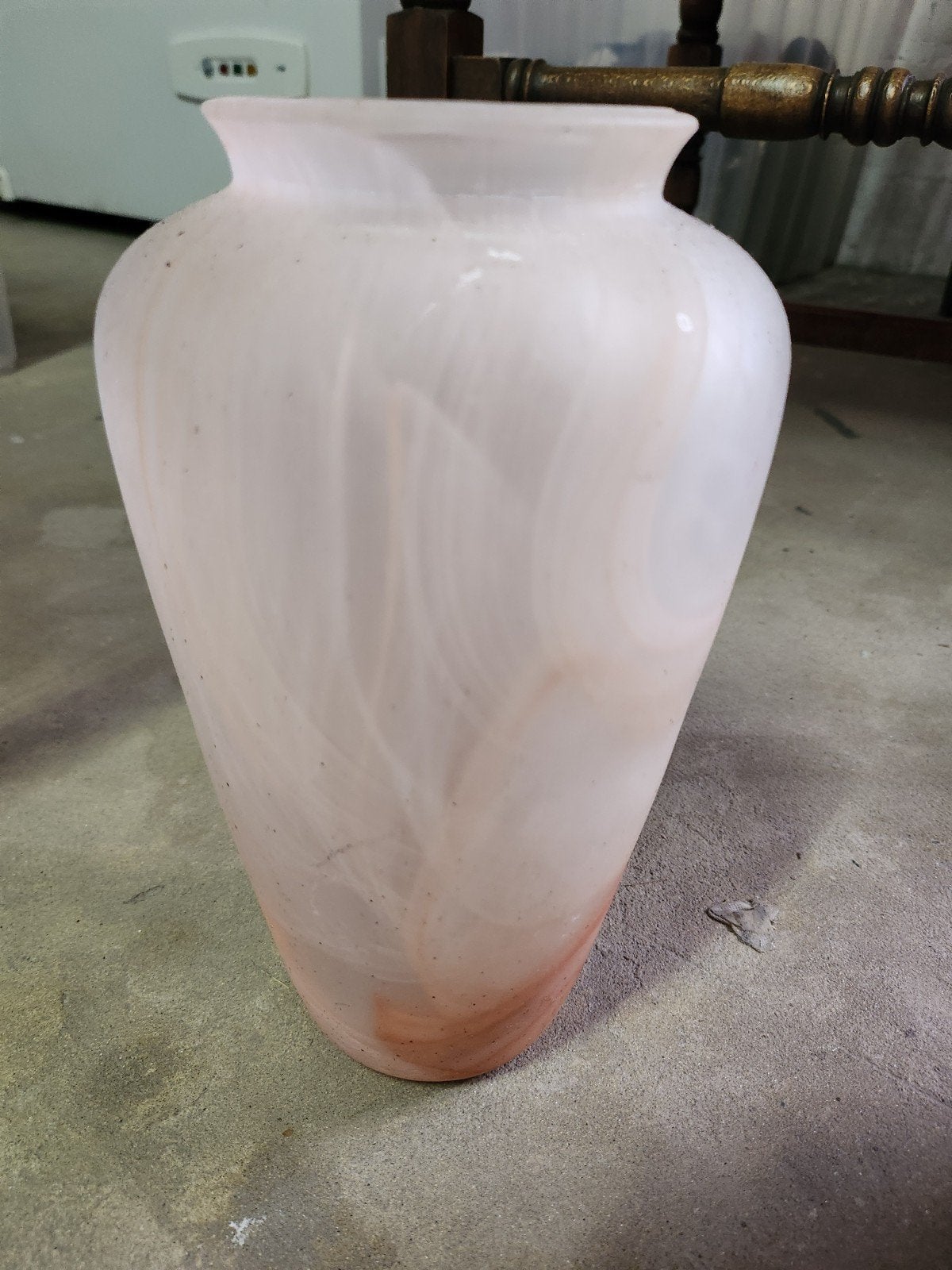 grand vase rose, Huis en Inrichting, Woonaccessoires | Vazen, Ophalen of Verzenden, Roze, Glas
