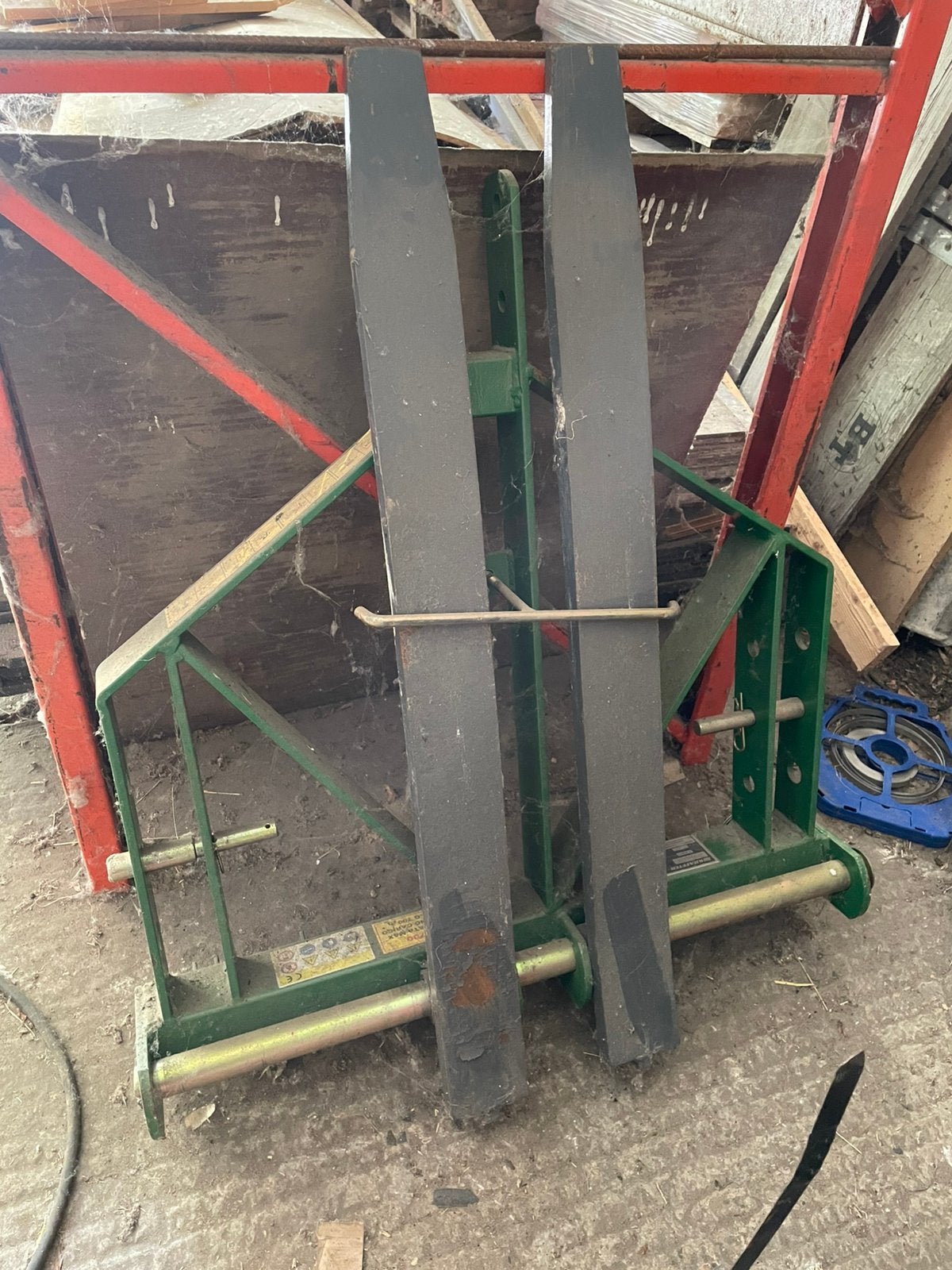 Palletvorken, Ophalen, Nieuw