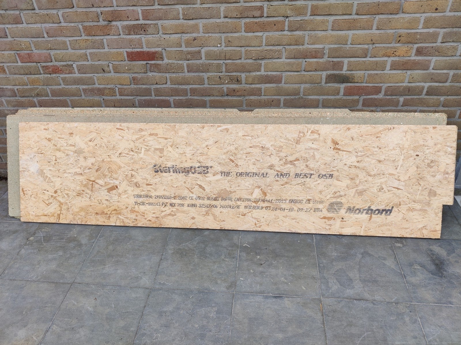 3 panneaux agglomérés et 1 panneau OSB, Bricolage & Construction, Enlèvement, Utilisé, Multiplex, Moins de 20 mm