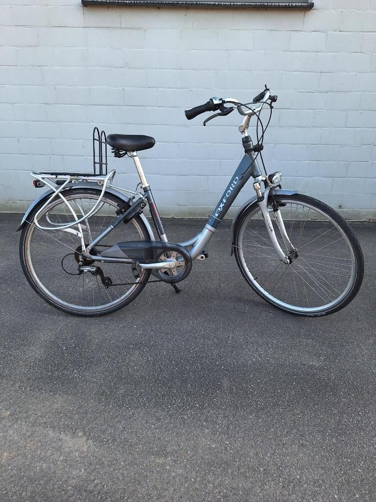 Dames fiets, Fietsen en Brommers, Fietsen | Dames | Damesfietsen, Gebruikt, Overige merken, (Extra) lage instap, Versnellingen