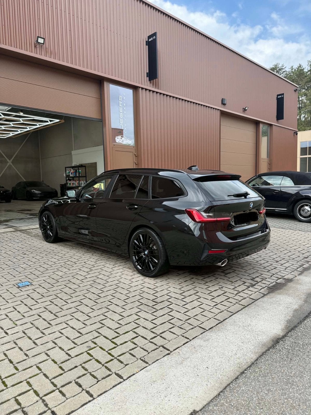 Bmw 320i G21, Autos, Carnet d'entretien, Noir, 5 portes, Break