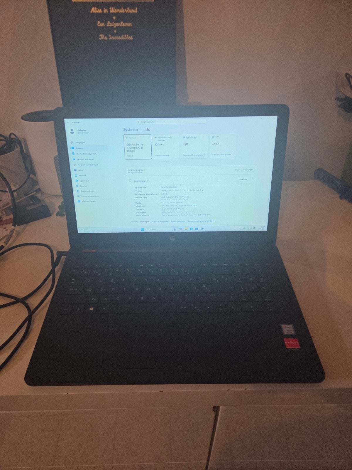 hp / 15 inch / i5 / 8GB / 256GB ssd/ amd r5 m330 2GB/ win11, Hp, Enlèvement ou Envoi, 256GB, 8 GB