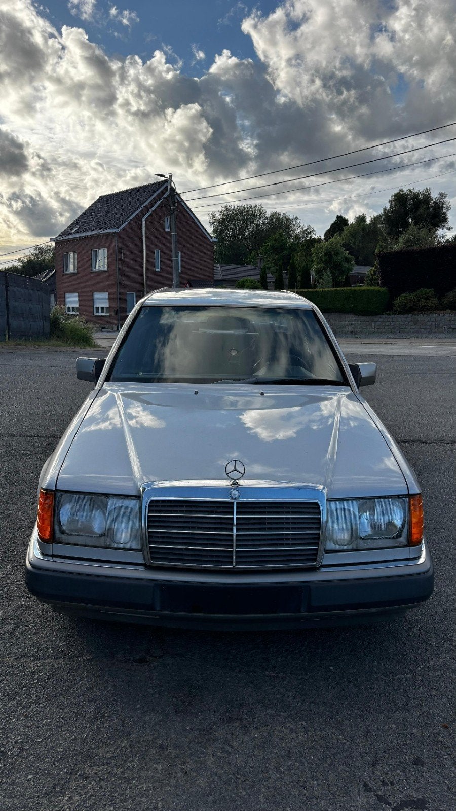 Mercedes 230E automatique OLDTIMER !!, Autos, Entreprise, Automatique, Achat