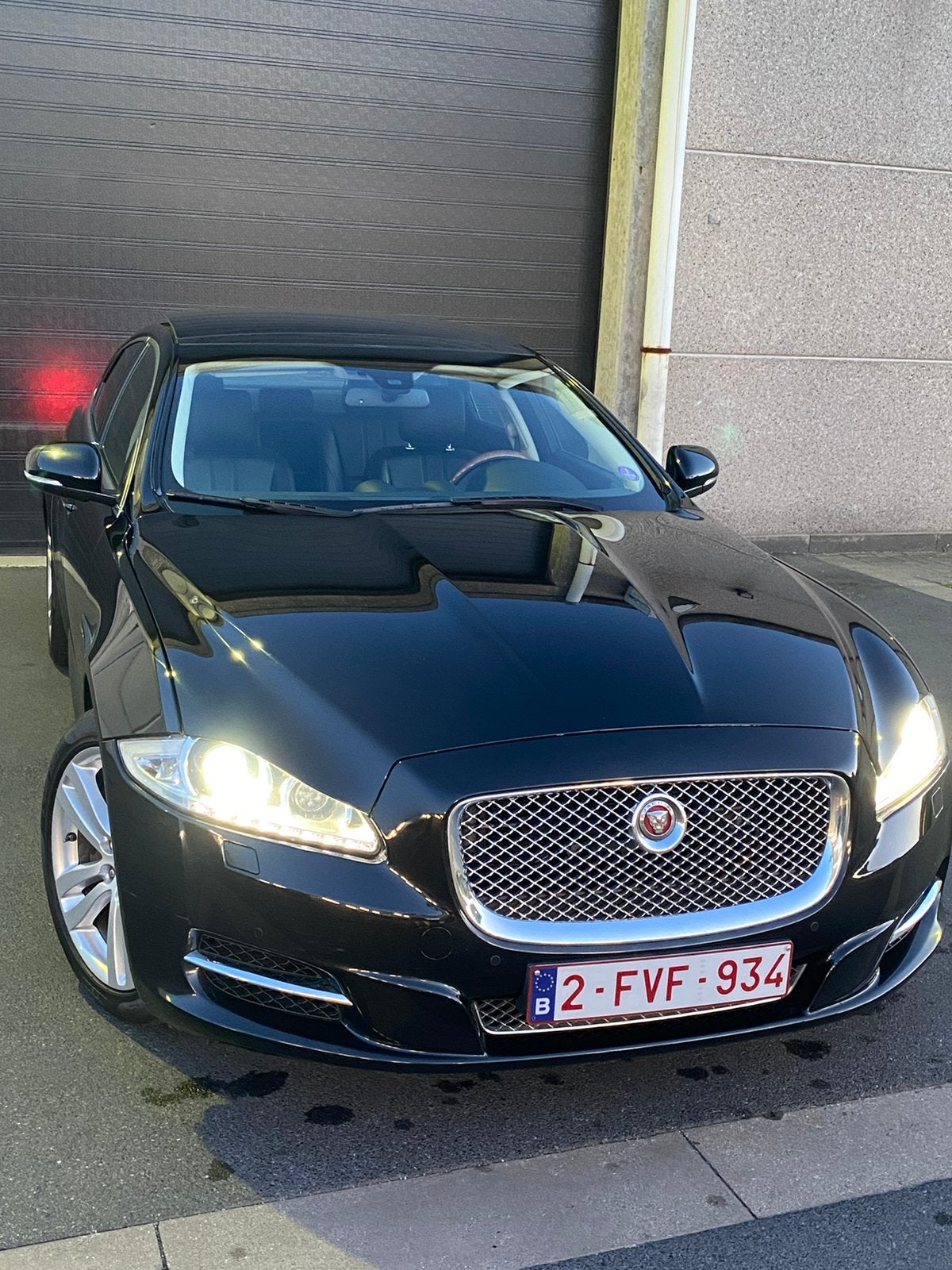 Jaguar xj x351, Auto's, Automaat, Euro 5, Achterwielaandrijving, Zwart