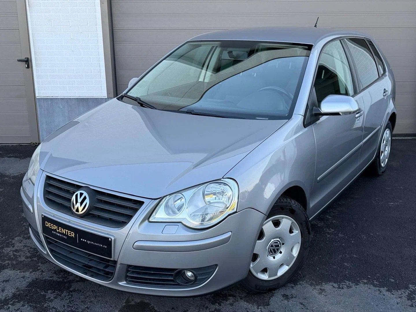 Volkswagen Polo 1.2i Tour GARANTIE/AIRCO/SENSOREN/VERW ZETEL, Autos, Argent ou Gris, Achat, Entreprise, 2 places