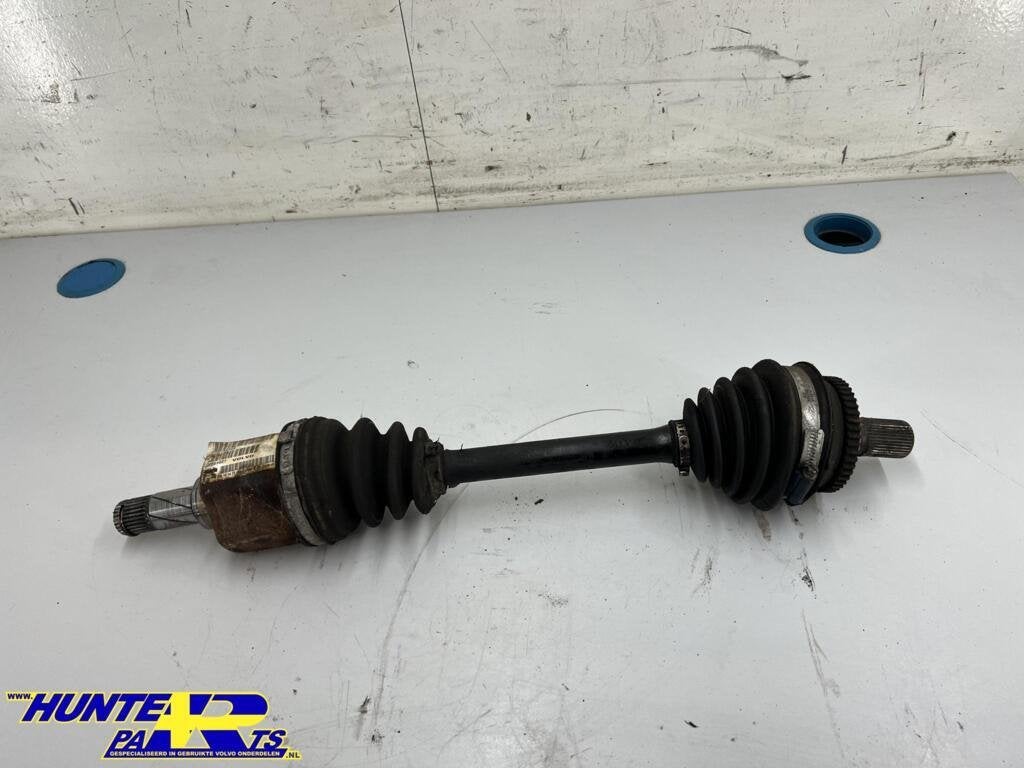 Aandrijfas linksvoor Volvo V70/S60 ('00-'05) 30735349, Gebruikt, Ophalen of Verzenden, Volvo, Volvo