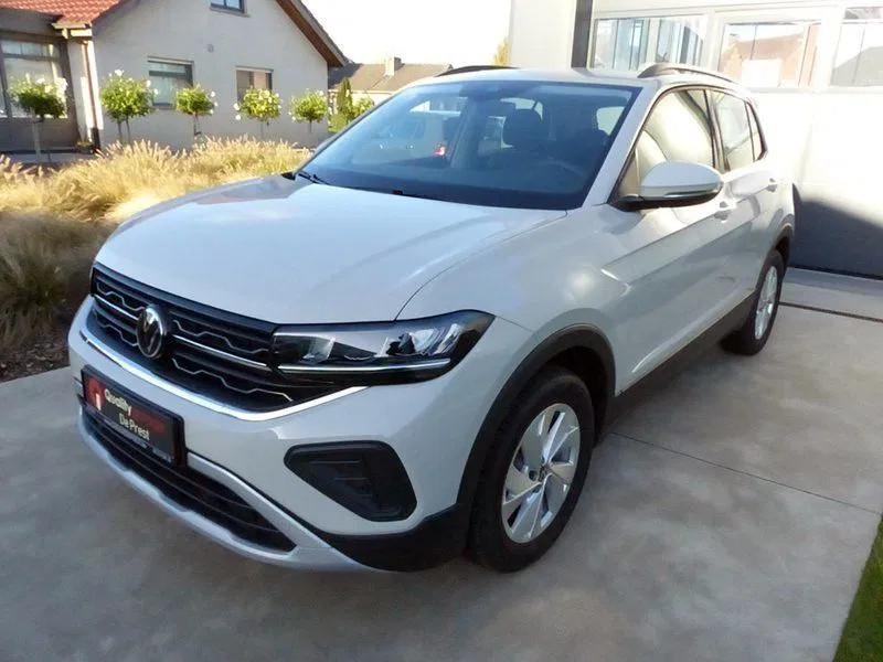 Volkswagen T-Cross Life Adaptieve Cruise Control, parkeersen, Auto's, Volkswagen, USB, Zwart, 95 pk, Bedrijf