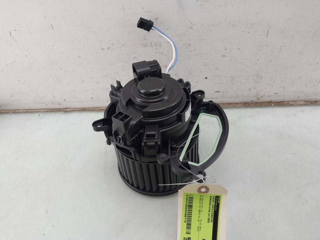 VENTILATEUR RADIATEUR MOTEUR Mercedes-Benz Citan (420.6), Autos : Pièces & Accessoires, Climatisation & Chauffage, Mercedes-Benz