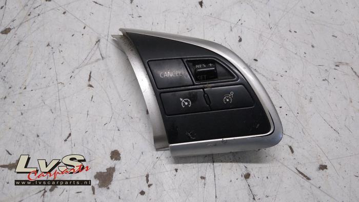 Commande régulateur de vitesse d'un Fiat Fullback, -, 3 mois de garantie, Utilisé, Fiat