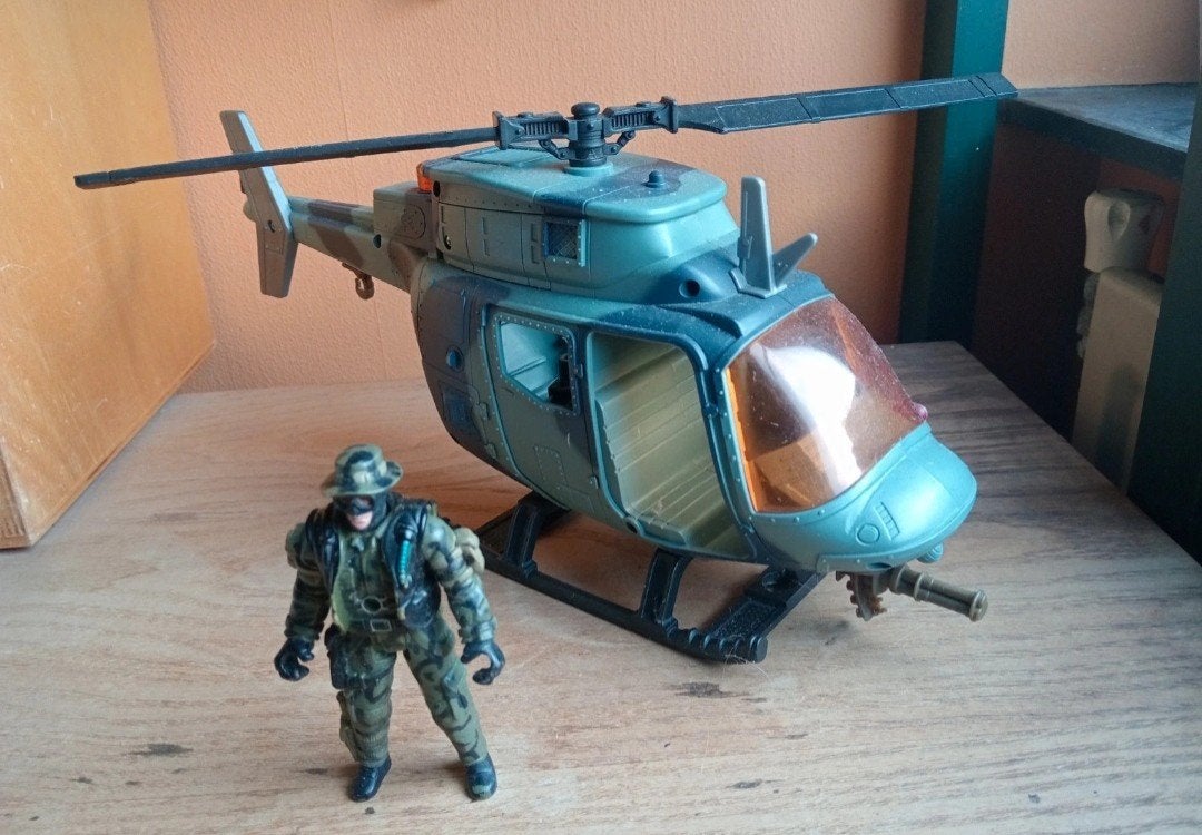 Chap mei soldier force leger speelgoed helicopter 2011, Verzenden, Gebruikt