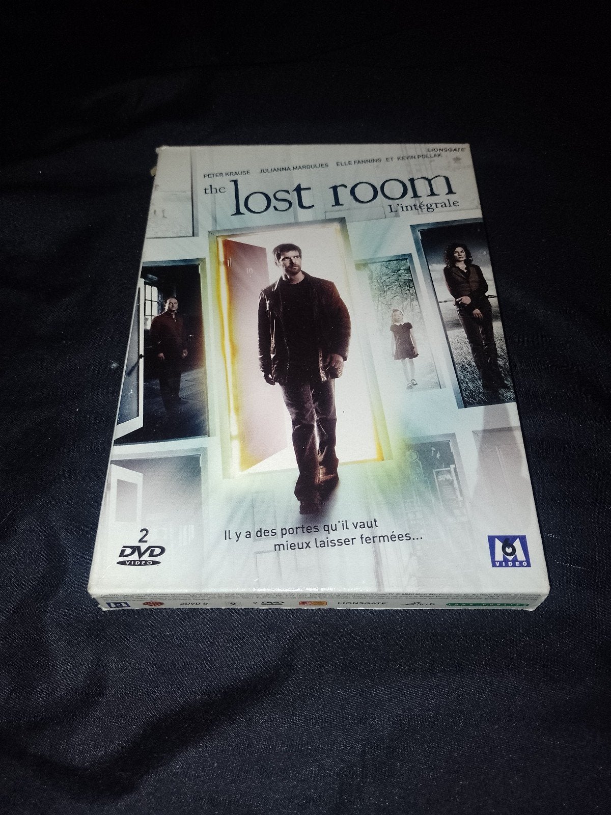 A vendre en coffret DVD l'intégral de la série The Lost Room, CD & DVD, DVD | TV & Séries télévisées, Comme neuf, Science-Fiction et Fantasy