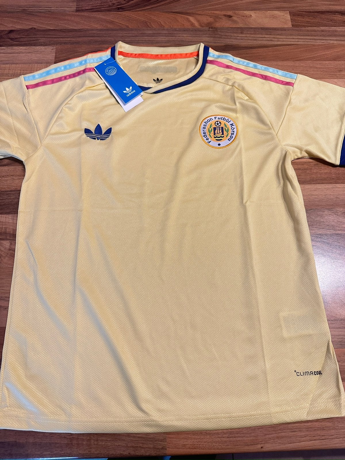 Curacao shirt 2026 world cup S-L, Geel, Nieuw, Overige maten, Ophalen of Verzenden