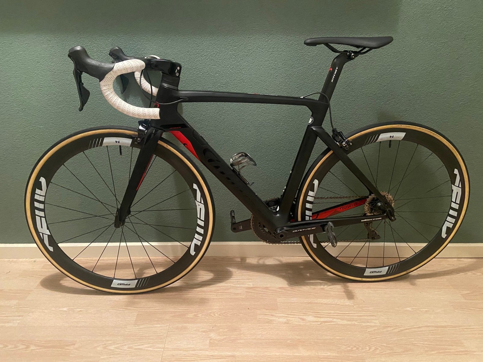 Wilier Cento 10 Air full carbon maat S, Vélos & Vélomoteurs, Vélos | Vélos de course, Enlèvement, Comme neuf, Carbone