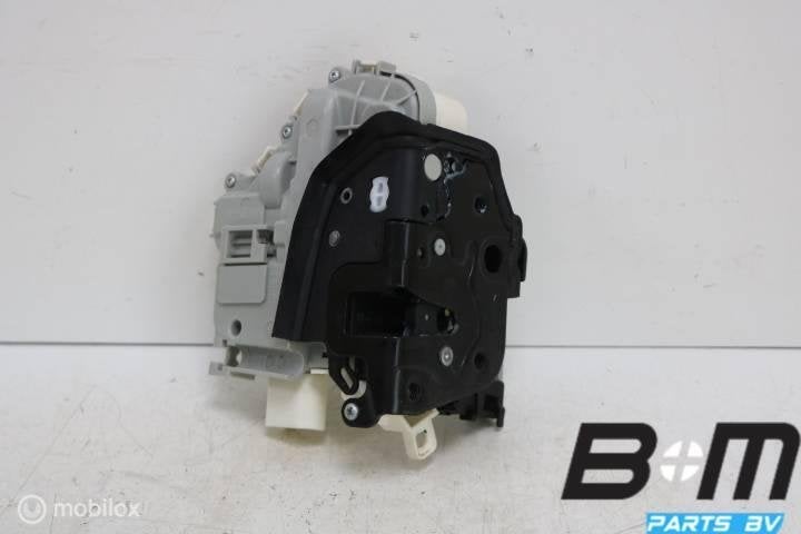 Portierslot rechts RHD Audi TT 8S 8X2837016B, Utilisé