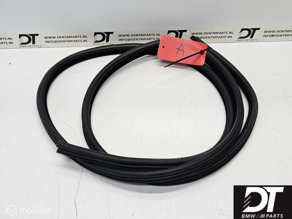 Deurrubber achter beide kanten BMW 5-serie E39 51727116405, Gebruikt, Ophalen of Verzenden, BMW