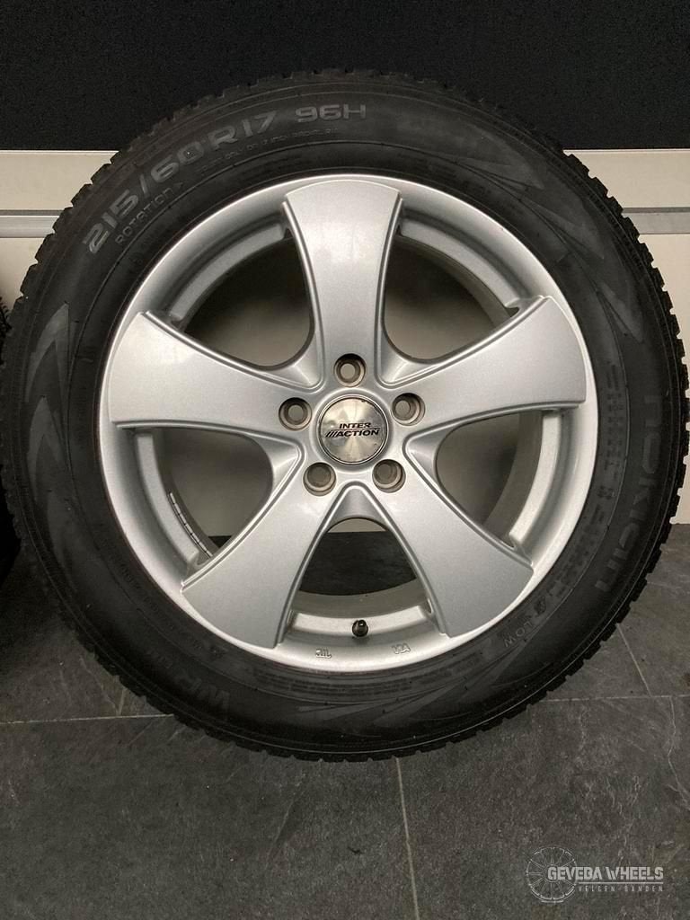 17'' Nissan Qashqai J10 J11 velgen + winterbanden 5x114.3, Auto-onderdelen, Banden en Velgen, -, -, Banden en Velgen, 17 inch