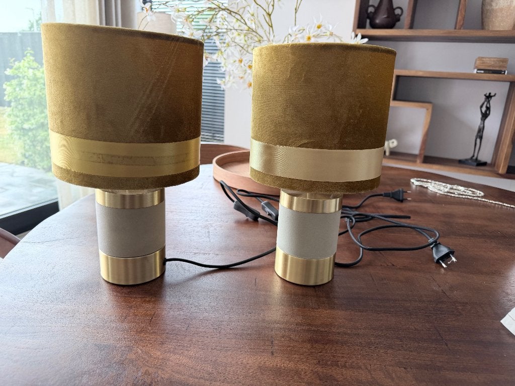 2 stuks nachtlamp / tafellamp, Ophalen, Zo goed als nieuw, Stof, Minder dan 50 cm