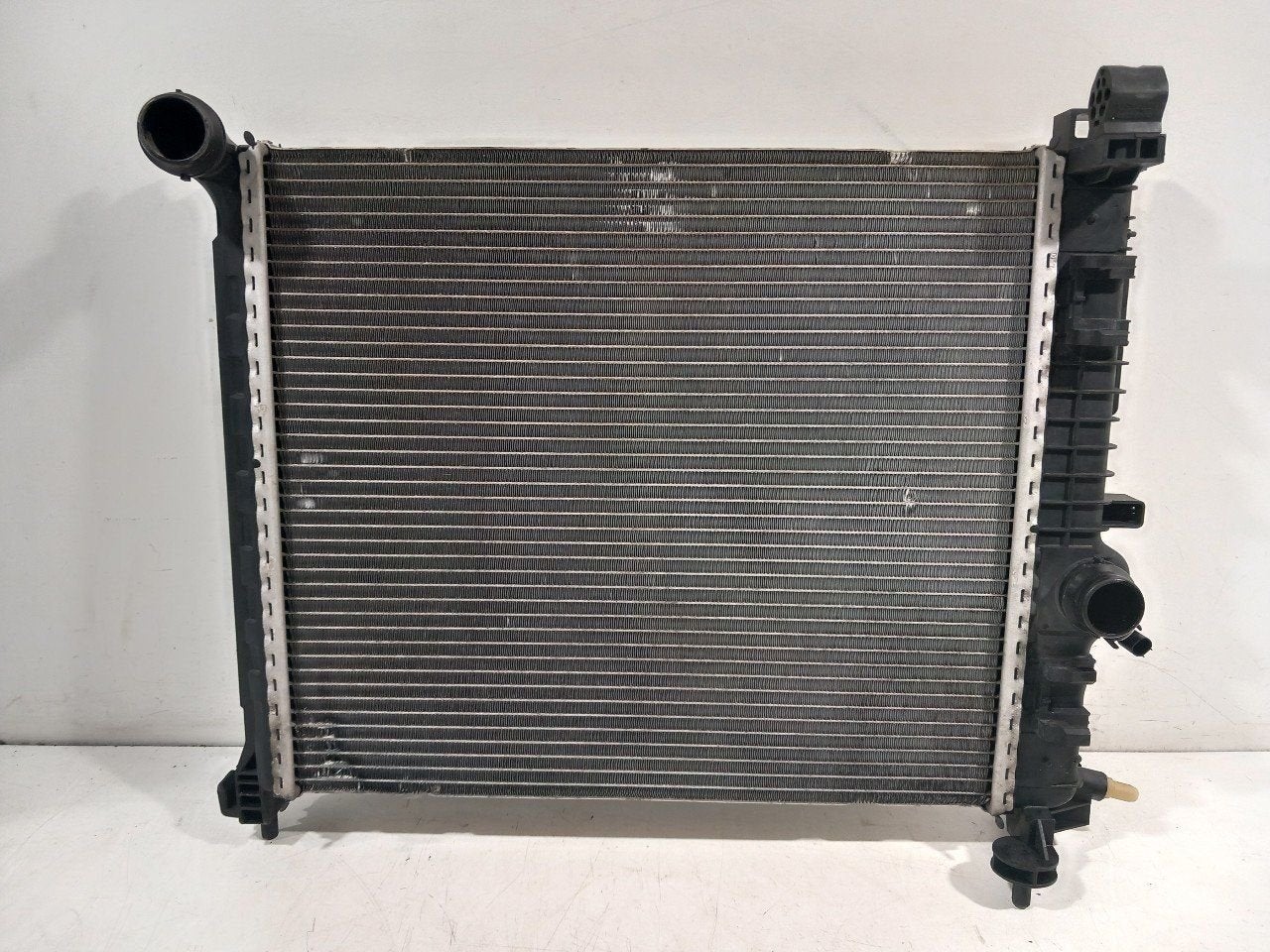 Radiateur Opel Meriva, Onderdelen@venauto.nl, Van der Ven Autorecycling B.V., Ettenseweg 76, 4706 PB Roosendaal, The Netherlands