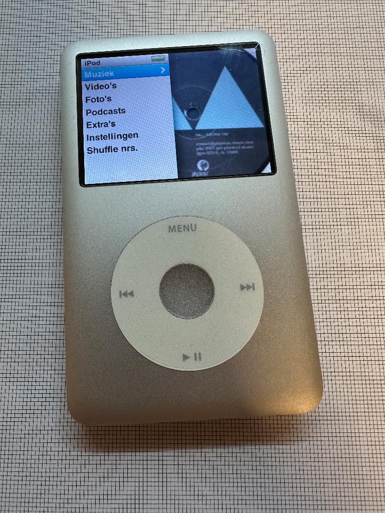 iPod classic (7G) 160GB, Audio, Tv en Foto, Mp3-spelers | Apple iPod, Gebruikt, Classic, 40 GB en meer, Zilver, Ophalen of Verzenden