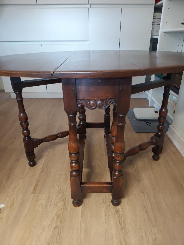 Belle table Gateleg ancienne en chêne, Enlèvement