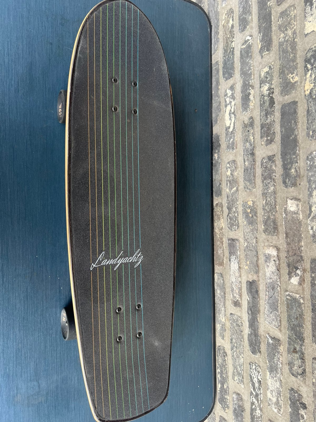 Wave board Landyachtz, Ophalen
