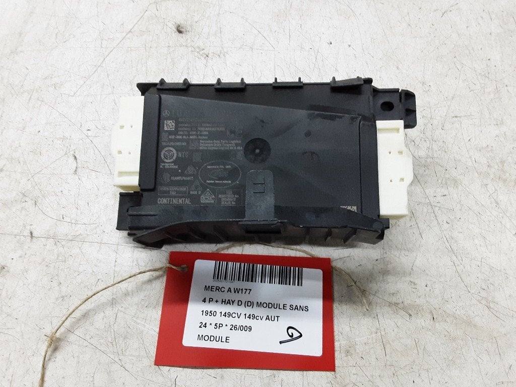 UNITE ELECTRONIQUE Mercedes-Benz A (177.0) (A1679009230), Mercedes-Benz, Mevr. I. Hauben, Utilisé, Rue de l'Espoir 34 34
4030  GRIVEGNÉE, BE