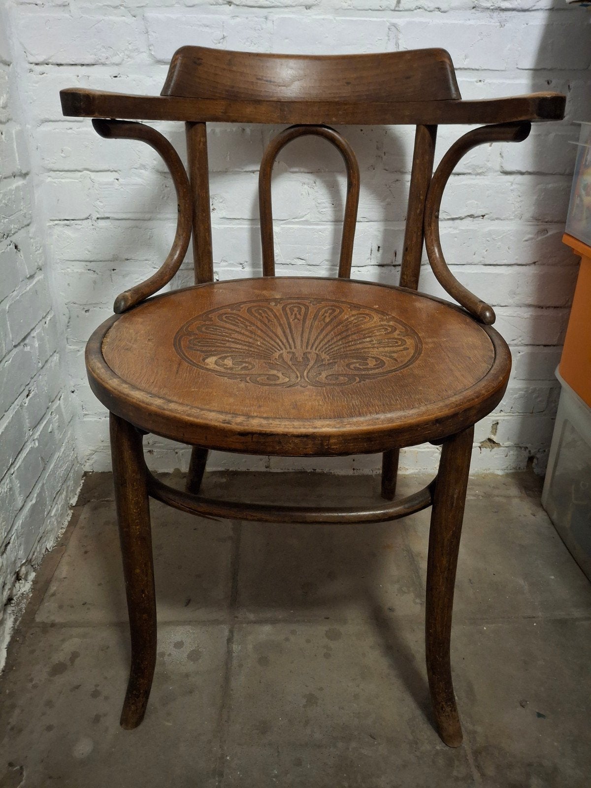 4 stoelen type Fischel Kohn Thonet Baumann bentwood, Ophalen