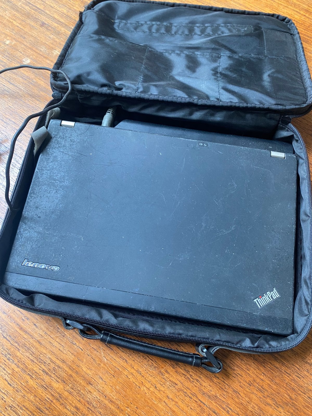 Lenovo X220, Computers en Software, Laptoptassen, Ophalen of Verzenden, Zo goed als nieuw