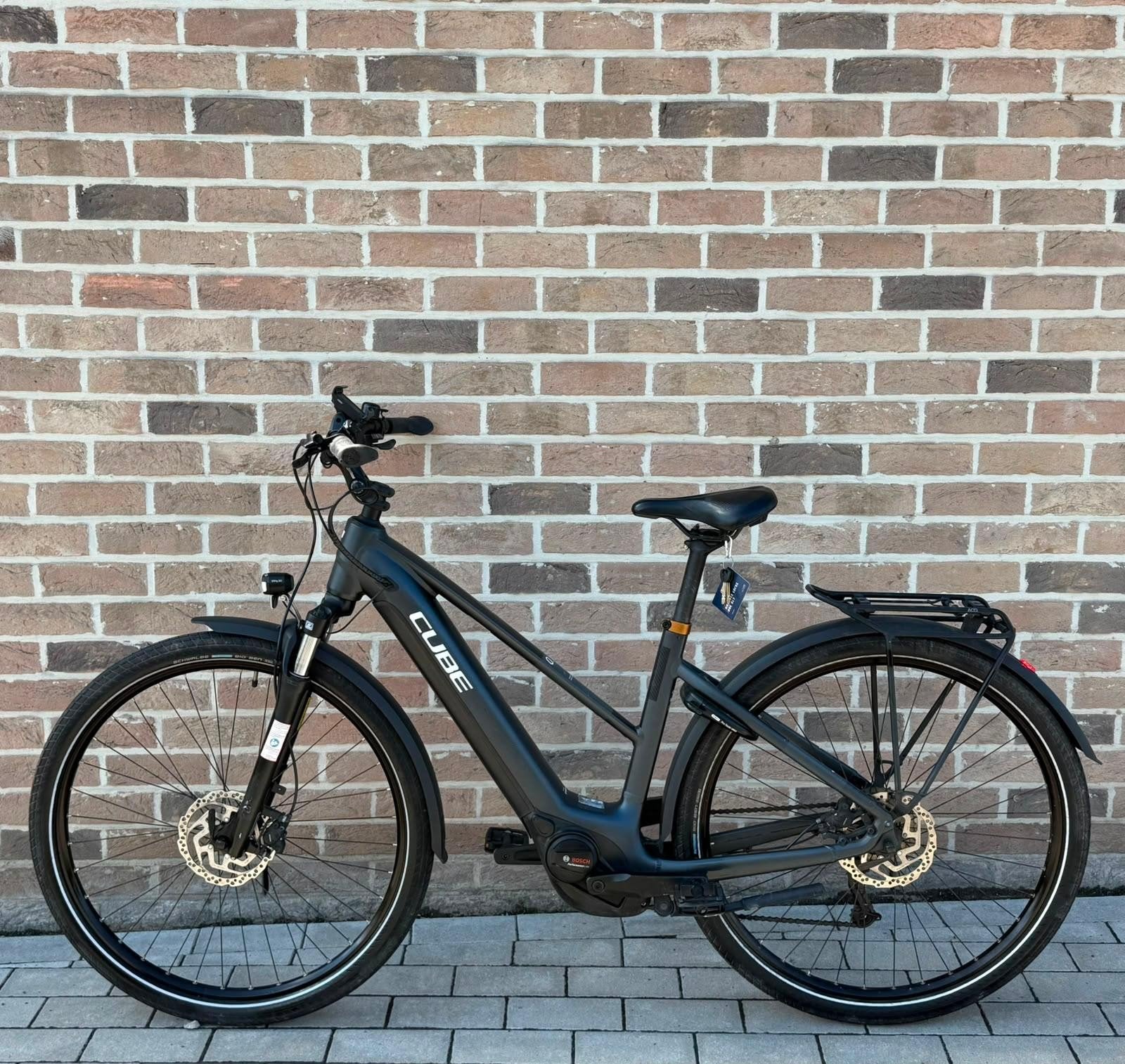 Vélo électrique Cube Touring Hybrid One 625 | 2023, 47 à 51 cm, 50 km par batterie ou plus, Enlèvement, Utilisé