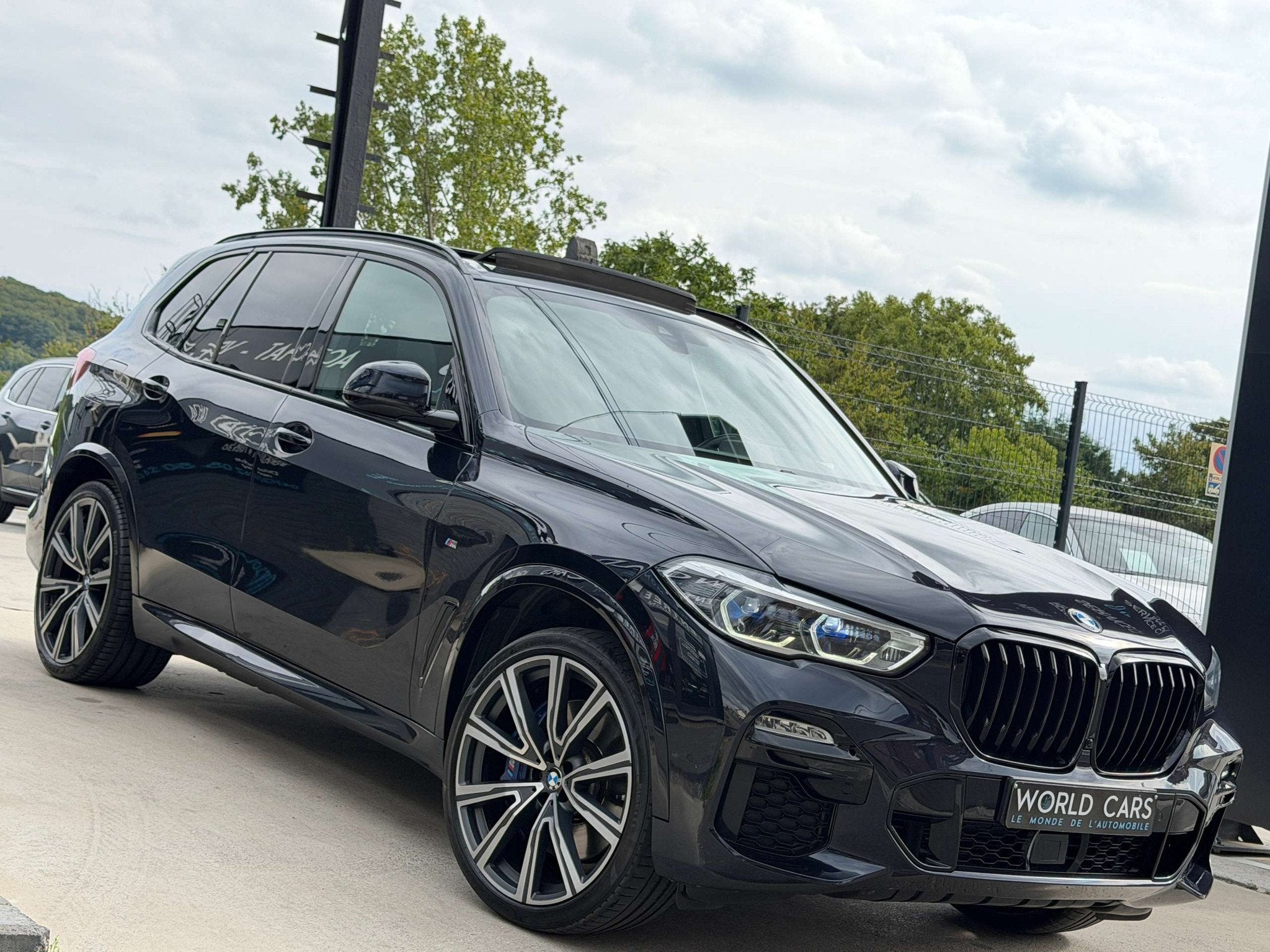 BMW X5 X5 PHEV 3.0AS xDrive45e- PACK M- TAVC- BTW-IN- TOIT P, Auto's, BMW, Automaat, Gebruikt, Blauw, Lichtsensor