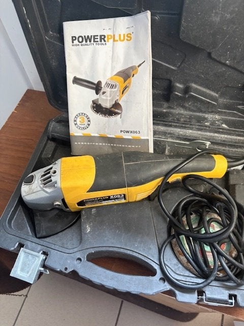 HAAKSE SLIJPER, Ophalen of Verzenden, Zo goed als nieuw, 1000 watt of meer, Haakse handslijpmachine