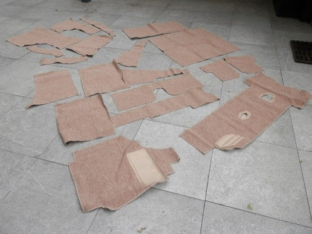 Set de tapis VW Karmann Ghia Cabrio, beige, 20 pièces, Autos : Pièces & Accessoires, Enlèvement, Neuf, Pièces Oldtimer ou Ancêtre