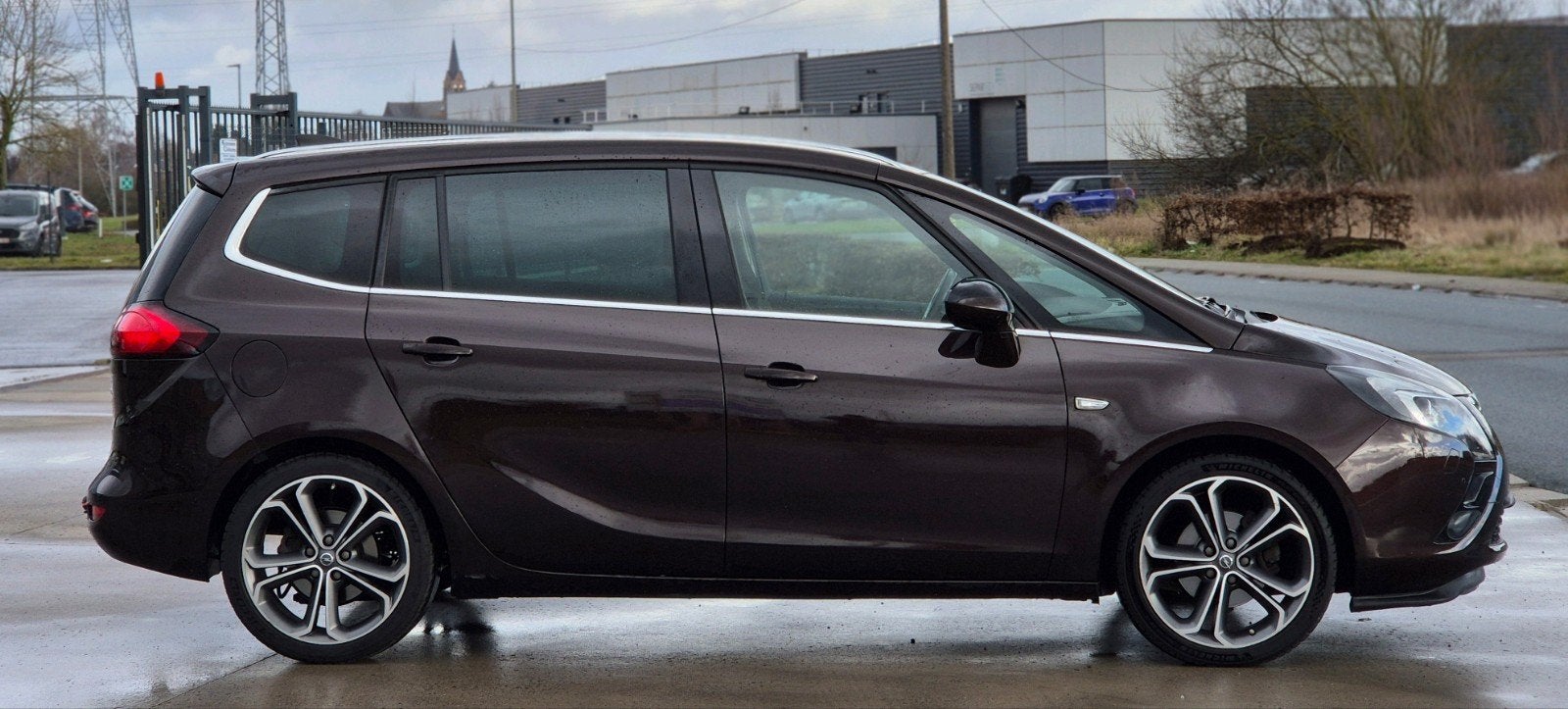 Opel zafira 16cdti 7plcs full opt euro6 140mkm 6999€, Autos, Opel, Euro 6, 7 places, Boîte manuelle, Bluetooth