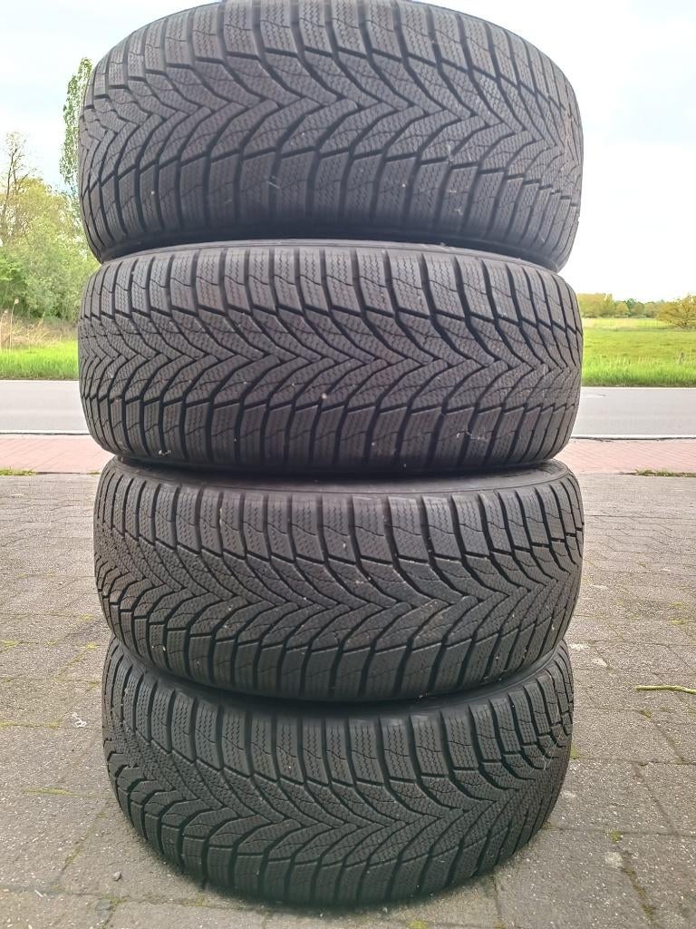 Winterbanden Nexen Winguard Sport 2, Auto-onderdelen, Banden en Velgen, Ophalen, Overige, Nieuw, 17 inch