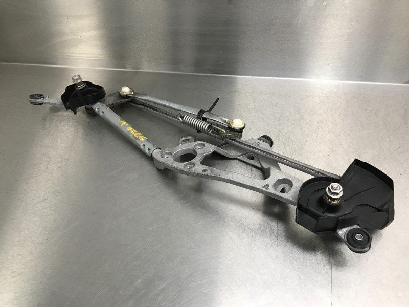 RUITENWISSER MECHANIEK Lexus CT 200h (01-2010/09-2020), Lexus-infoservice@lexus.de, Gebruikt, Lexus, Toyota-Allee 2
50858  Köln, DE
