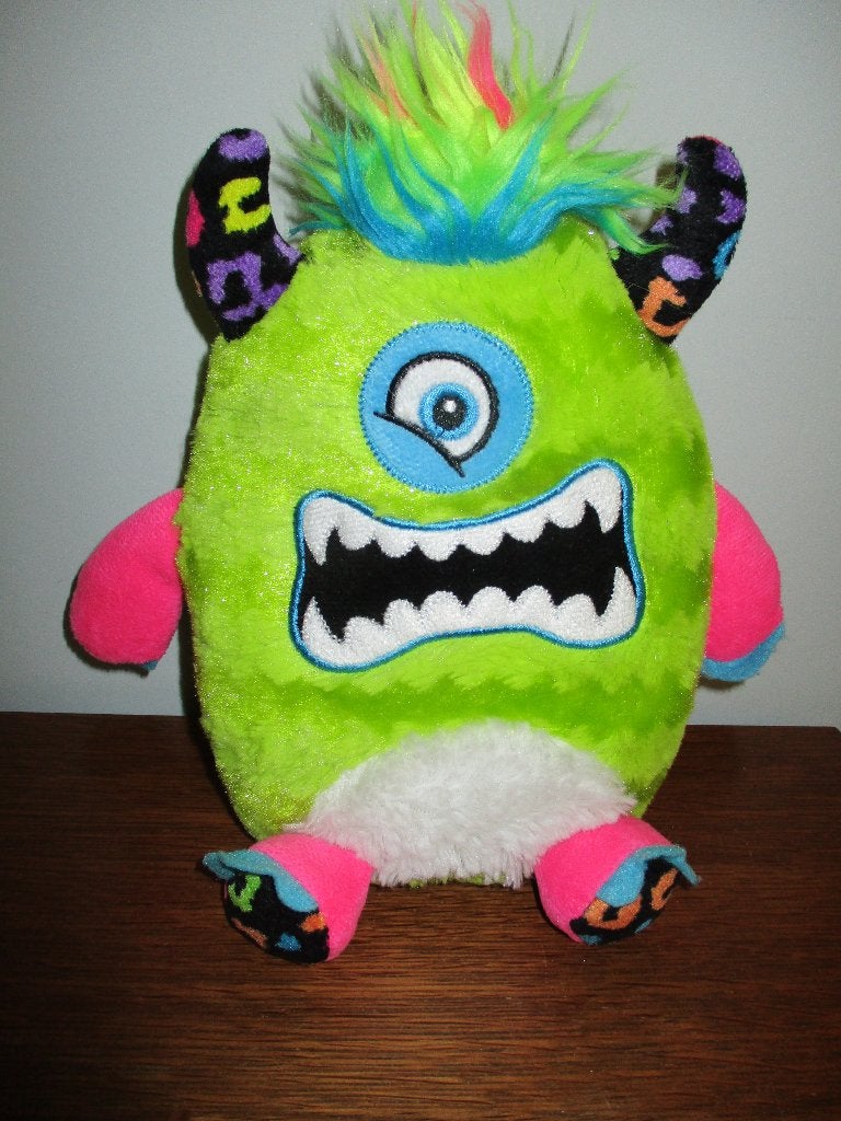 pluche monster, Kinderen en Baby's, Speelgoed | Knuffels en Pluche, Groen, Overige merken, Overige karakters, Overige typen