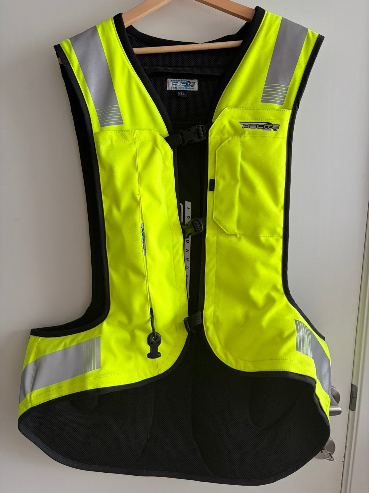 Helite Turtle 2 airbagvest maat XLL, Motoren, Kleding | Motorkleding, Ophalen