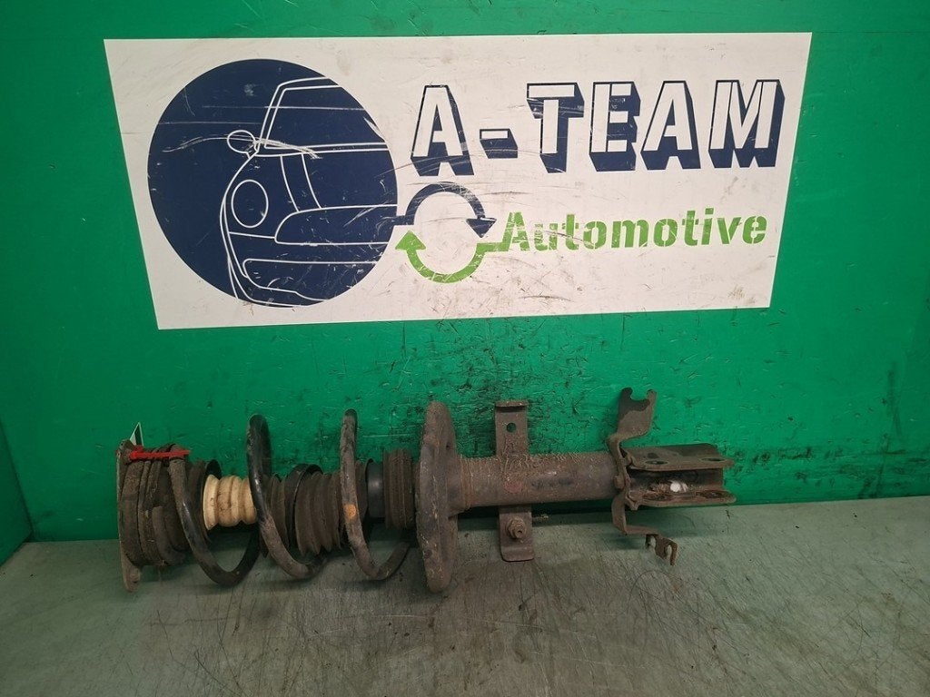 AMORTISSEUR OU ABSORBEUR DE CHOC AVANT DROIT Renault, Renault, Utilisé, Peter-Huppertz-Straße 5
51063  Köln, DE, Dialog.deutschland@renault.de