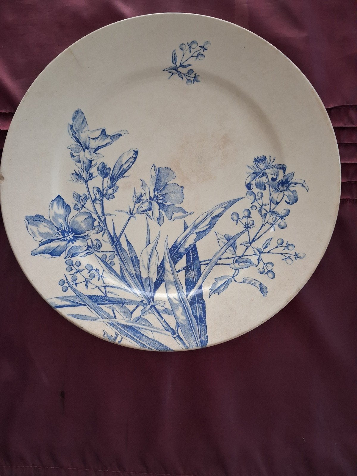 2 antieke borden BOCH FRERES KERAMIS-Petunia, Antiek en Kunst, Ophalen