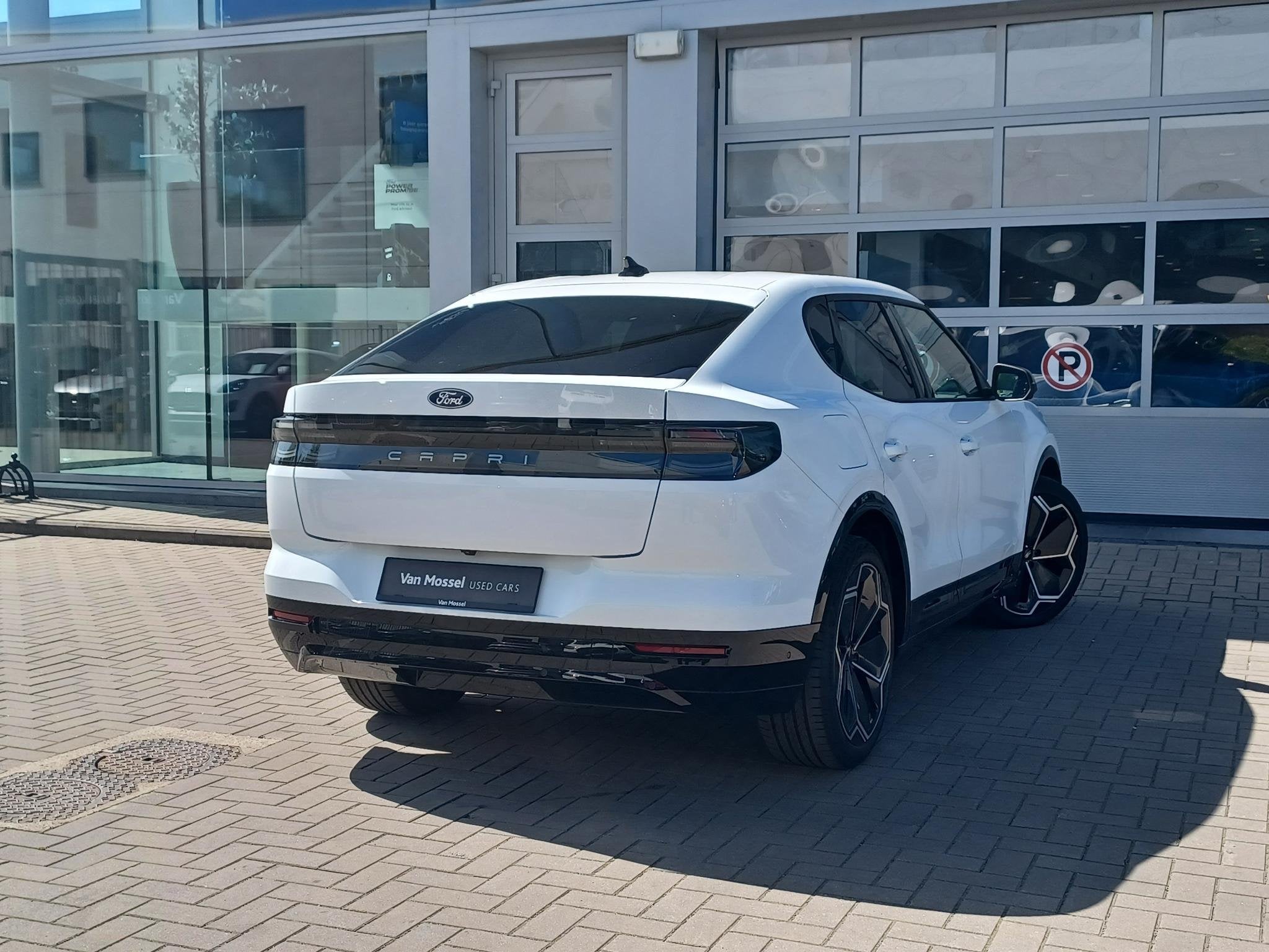 Ford Capri Extended Range RWD - Driver Assist - Head Up, Autos, Autres modèles, Achat, 5 portes, 1000 kg