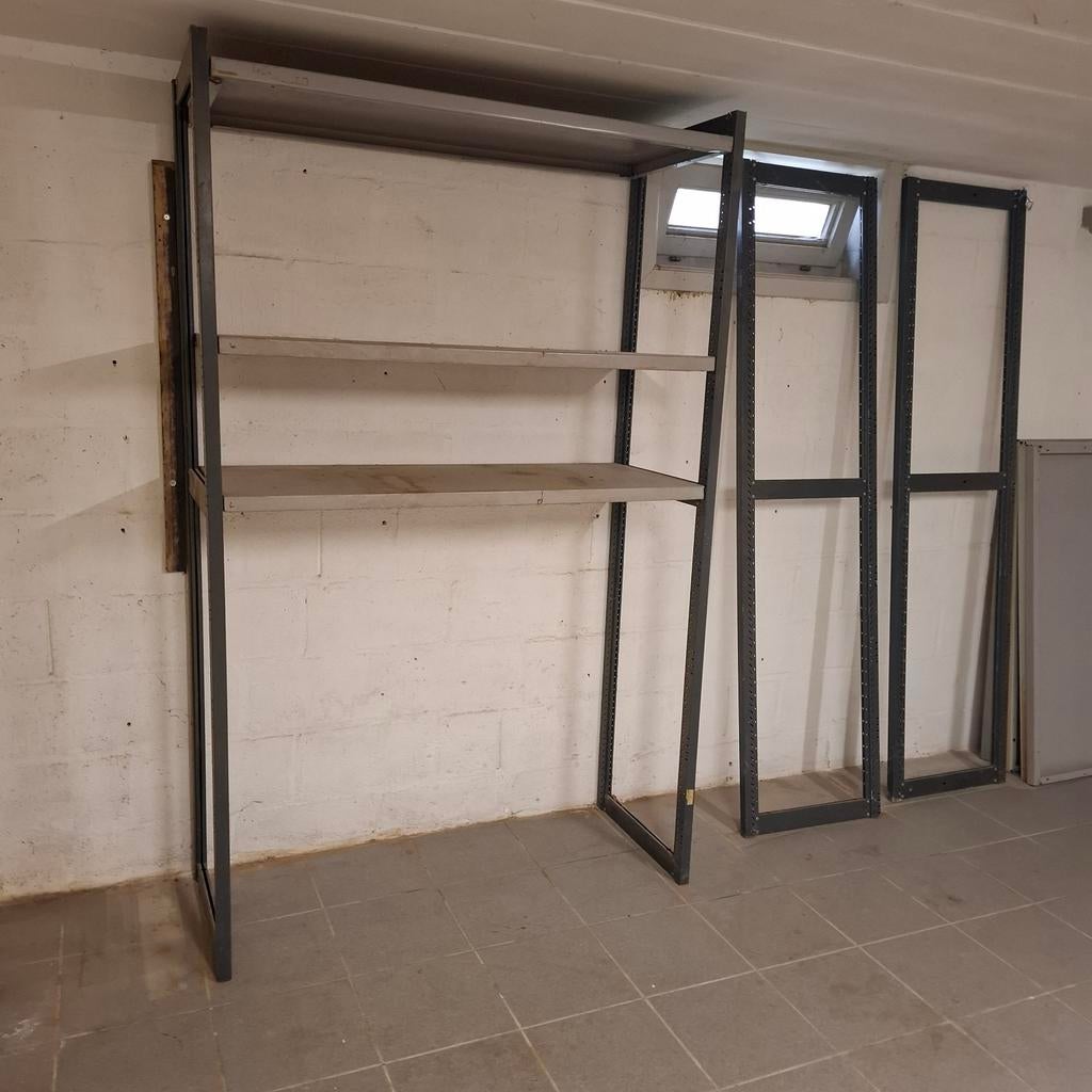 2 metalen rekken, Ophalen, Gebruikt, Overige metalen