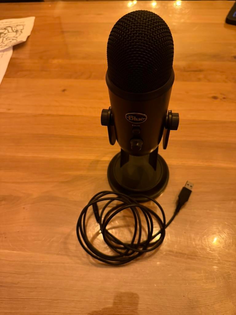 Blue yeti blackout, Musique & Instruments, Enlèvement, Comme neuf