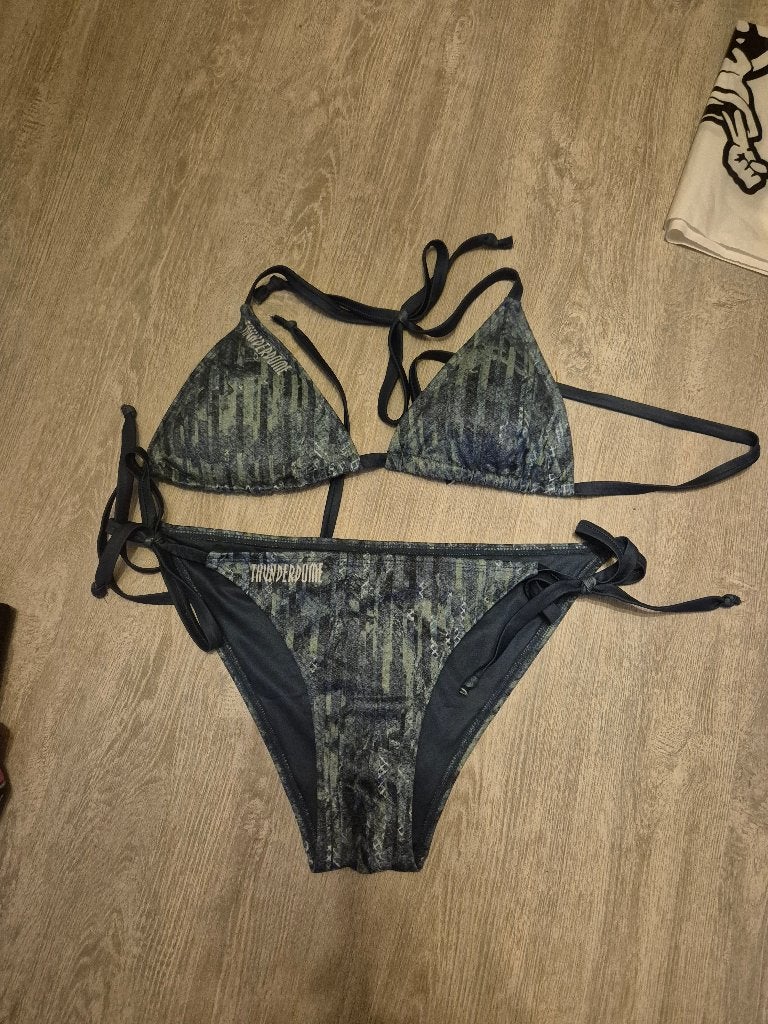 Thunderdome, Ophalen, Thunderdome, Blauw, Nieuw