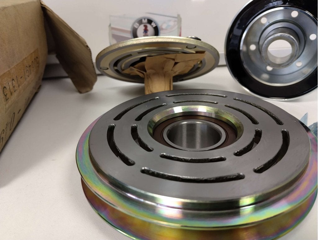 BMW E23 ,E24 /,E28 /,E30 , /E32 /E34 Magneetkoppeling airco, Autos : Pièces & Accessoires, Climatisation & Chauffage, BMW, Neuf