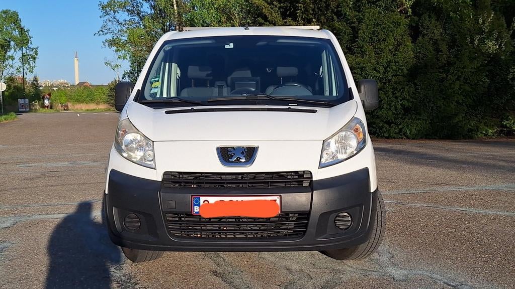 Peugeot Expert 2012 94kw 6 zitplaatsen lichte vracht, Auto's, Voorwielaandrijving, Stof, 4 cilinders, 2000 kg