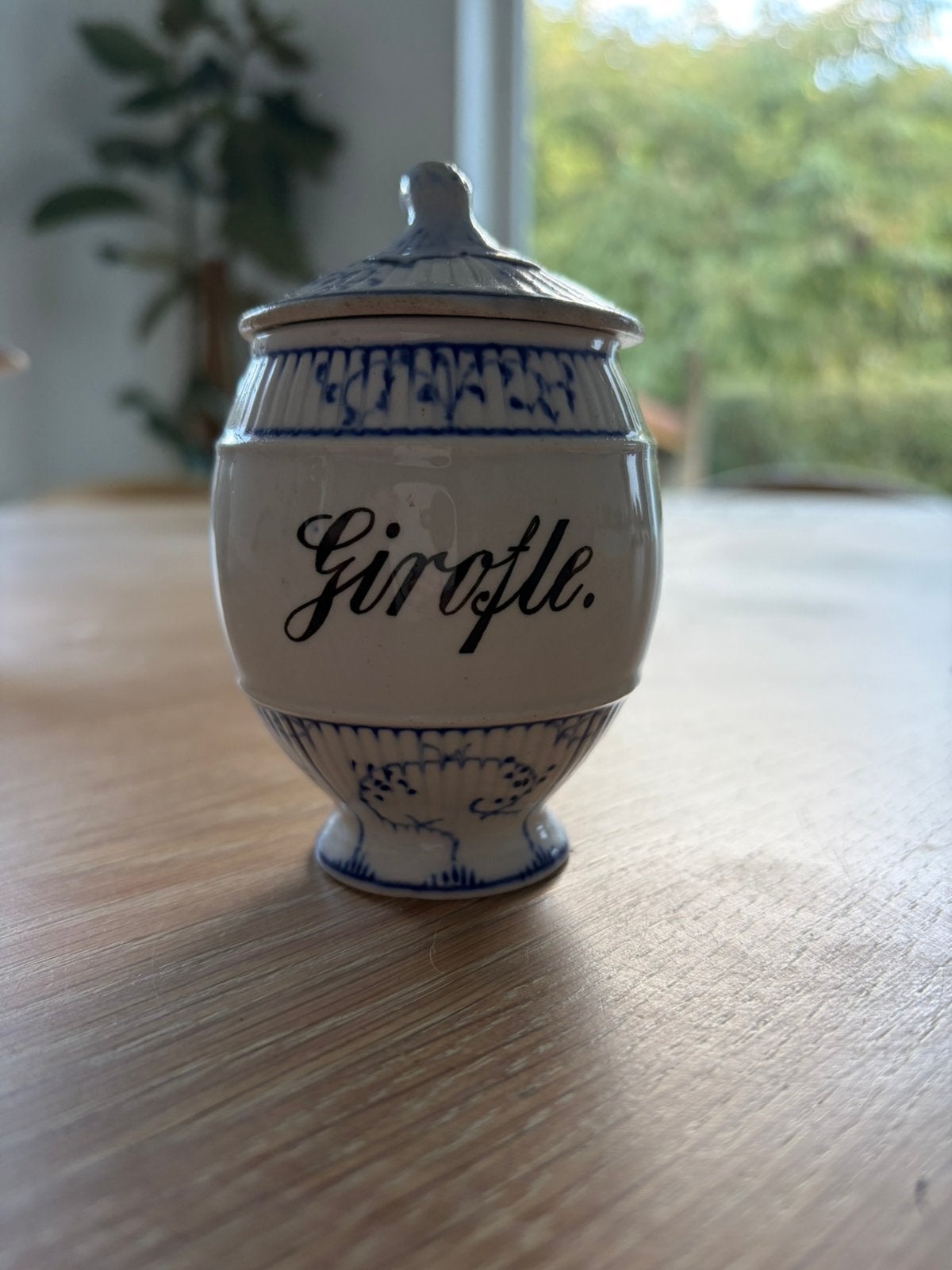 Antieke Villeroy & Boch Dresden kruidenpot – Copenhague, Enlèvement