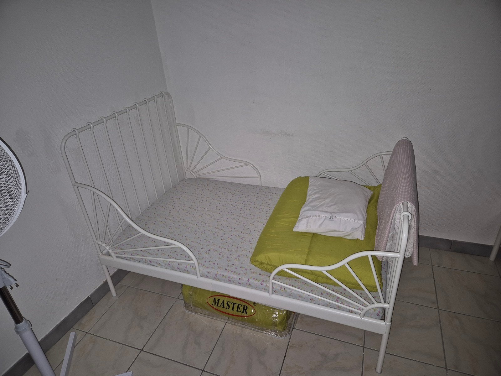 Kinderbed    (meegroei bed), Kinderen en Baby's, Ophalen, Zo goed als nieuw, Lattenbodem